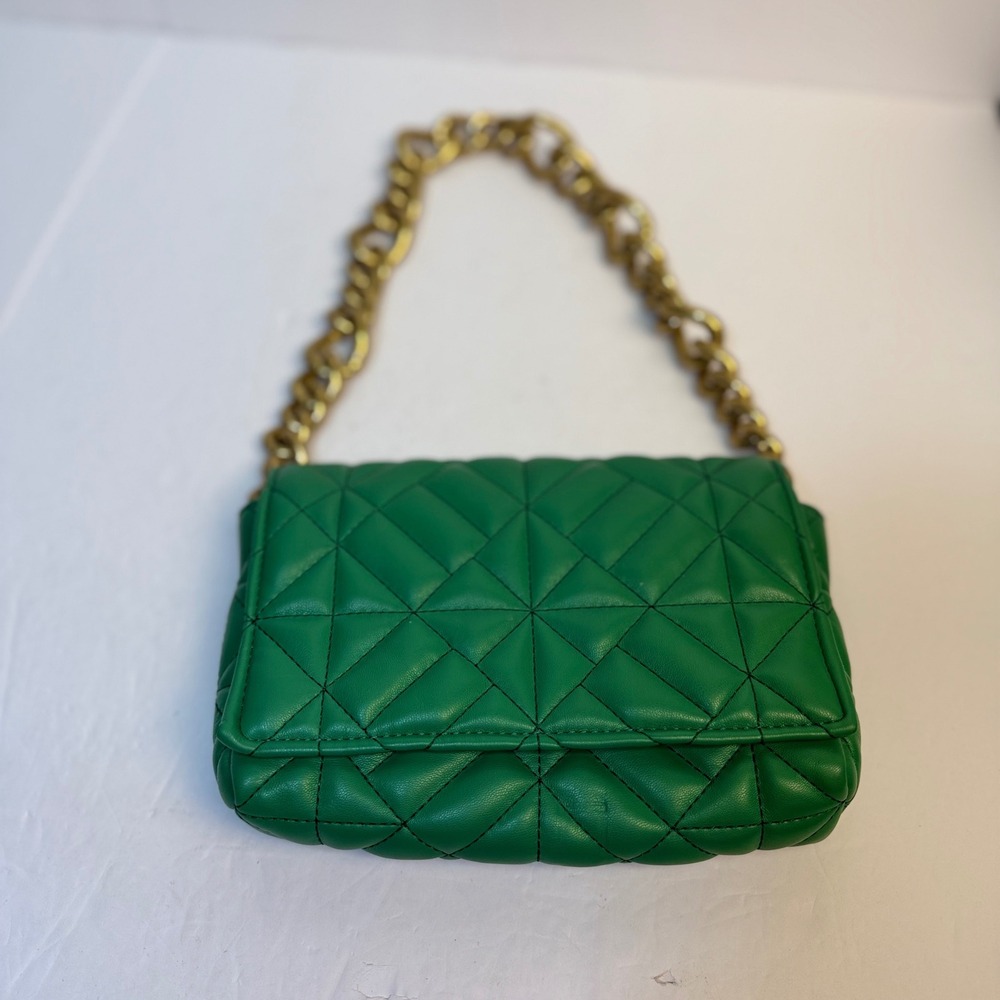 Zara Green Quilted Crossbody Bag Gold Chunky Chain Strap Geometric Stitching